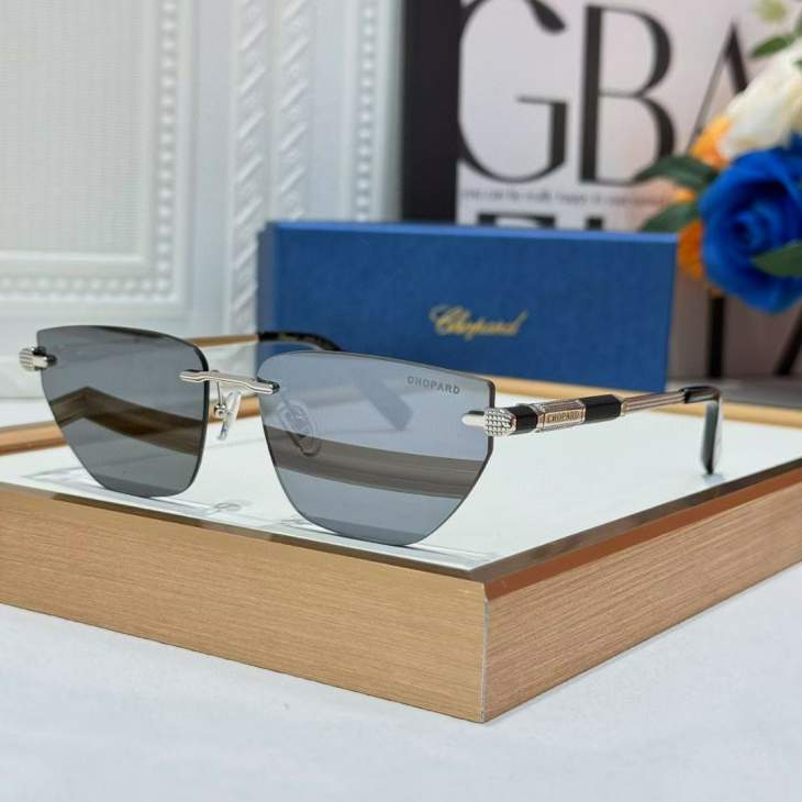 Picture of Chopard Sunglasses _SKUfw71164227fw